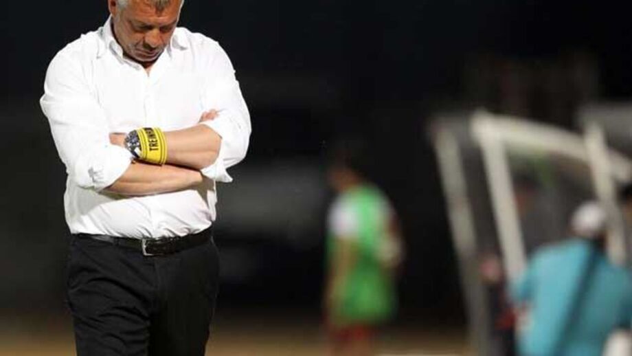 Gabão de Jorge Costa derrotado no último teste