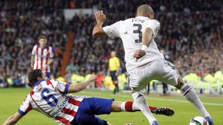 Pepe será reavaliado à lesão nas costelas