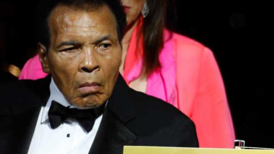 Boxe: Muhammad Ali teve alta hospitalar
