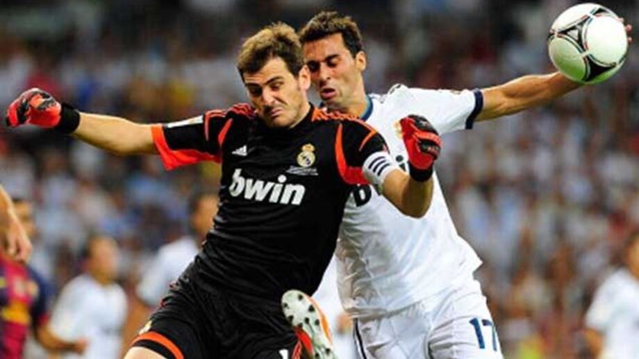 Arbeloa: «Casillas? É mais fácil fazer amigos no Facebook»