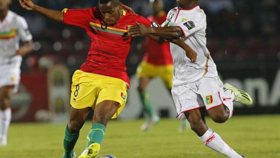 Sorteio definirá segundo classificado do grupo D