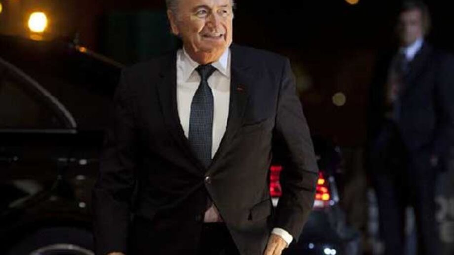 Blatter entrega recandidatura à presidência FIFA