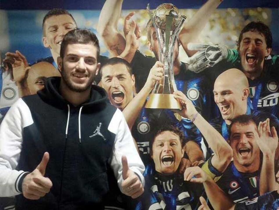 Davide Santon reforça Inter por empréstimo