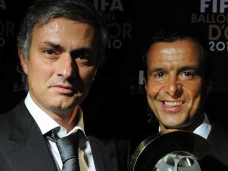 Jorge Mendes: «Mourinho vai ser o Ferguson do Chelsea»