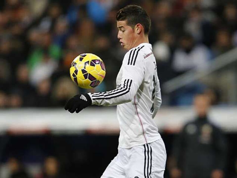 James Rodríguez operado nas próximas horas