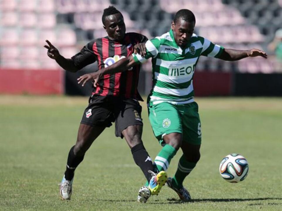 Sporting B-Olhanense, em direto