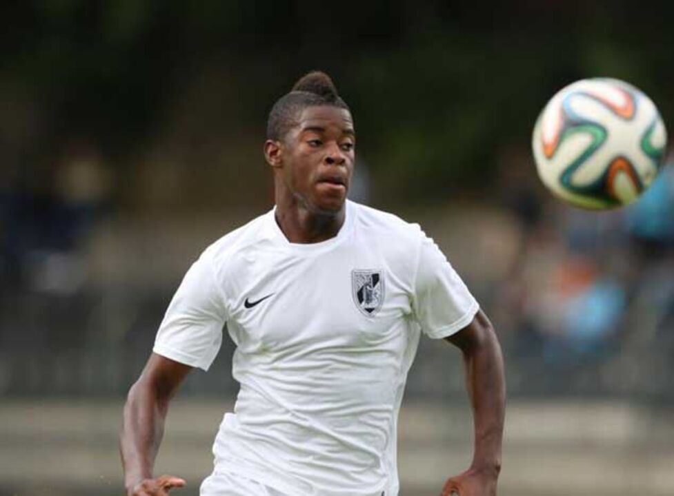 [FALTA COMPLETAR] Leixões-V. Guimarães B, em direto