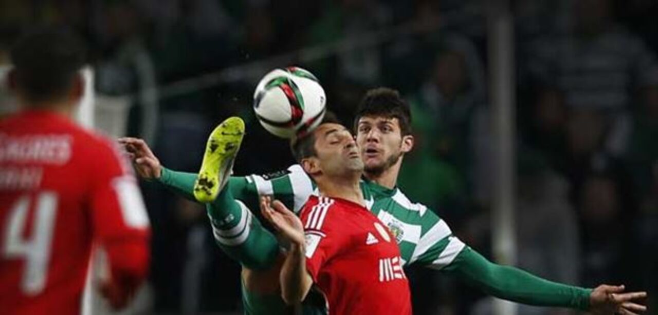 O miúdo foi ao teatro mas faltaram artistas