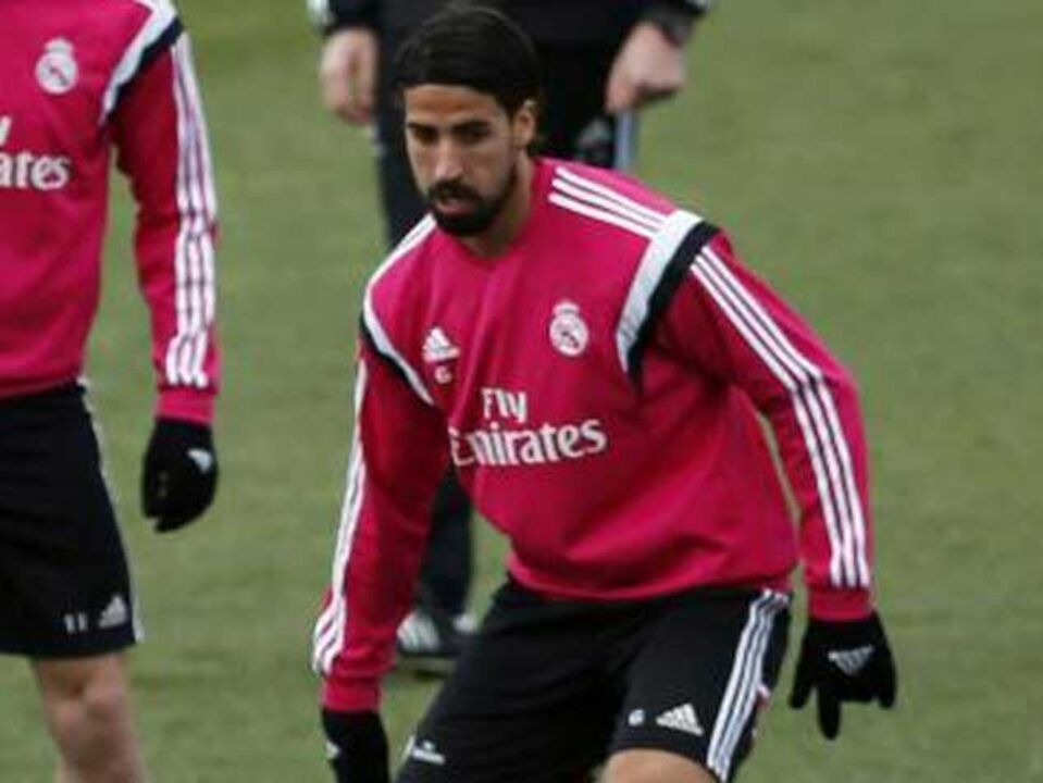 Khedira junta-se à lista de lesionados