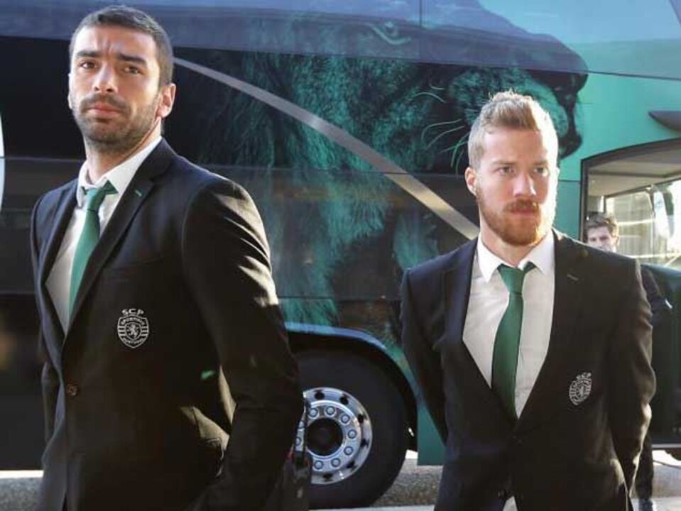 Comitiva leonina já está em Wolfsburgo