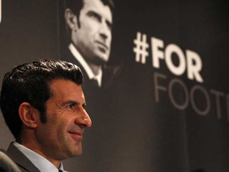 Leia o programa de Luís Figo