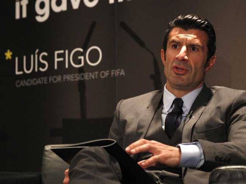 Figo: «Sei que Ronaldo está do meu lado»