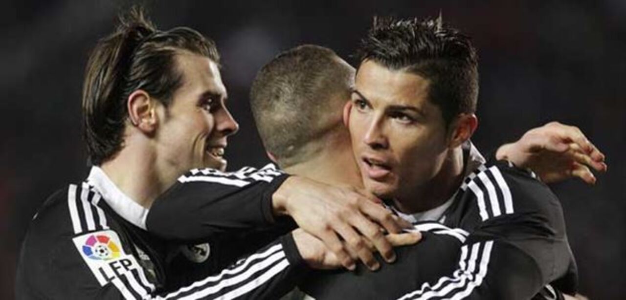 Dez tiros para um golo