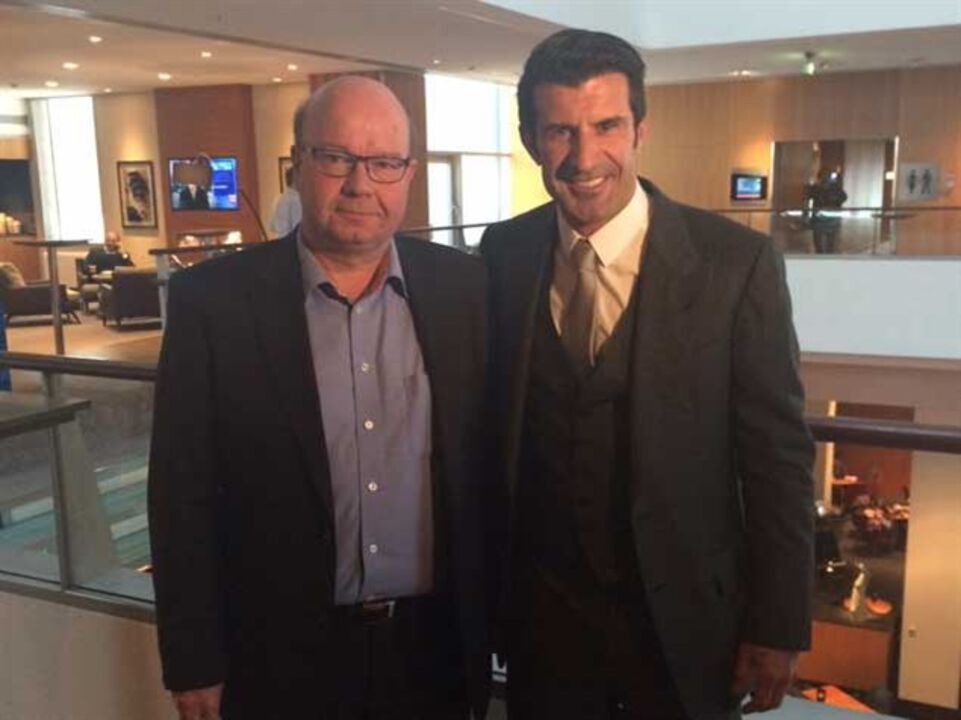 Figo encontra-se com nove federações