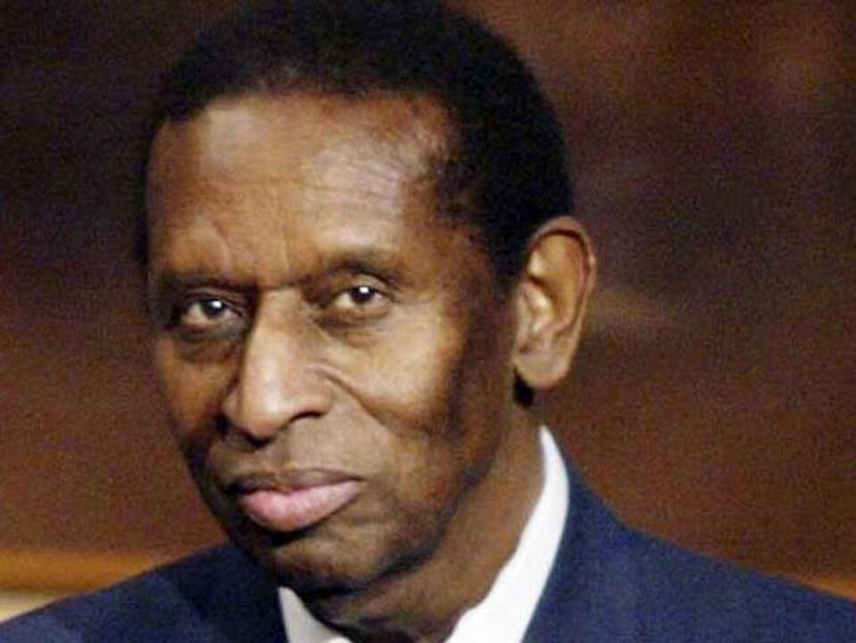 Morreu o primeiro jogador negro da história da NBA