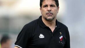 Olhanense-Feirense, 0-0: Equipas anulam-se e prolongam jejum