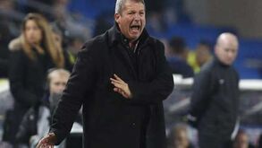 Treinador do Montpellier ri-se das desculpas de Mourinho