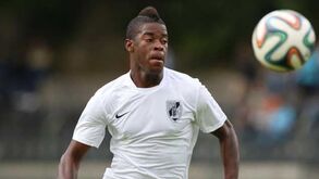 Leixões-V. Guimarães B, 0-1: Alexandre Silva dá vitória