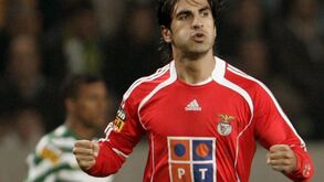 Simão Sabrosa e Ricardo Rocha na história