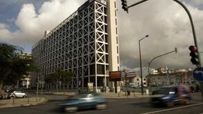 Holandeses compram IADE