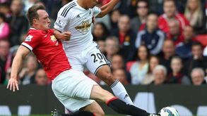 Swansea condena Man. United a derrota no País de Gales