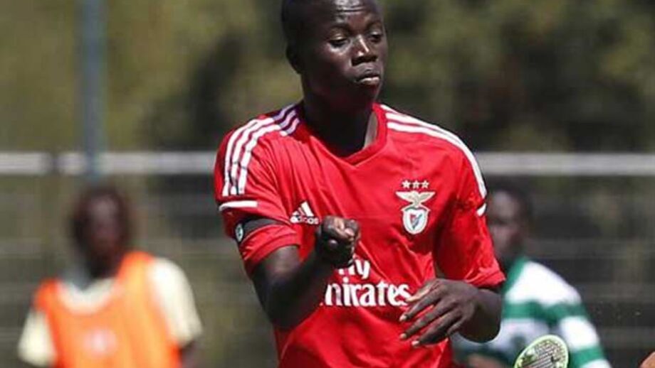 Juvenis: Benfica vence no campo da U. Leiria