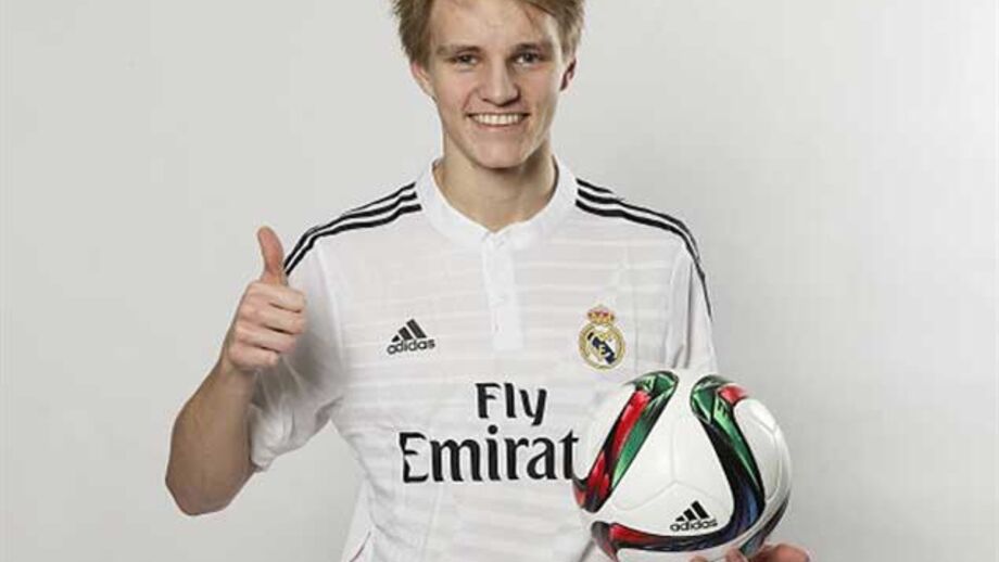 Odegaard já tem equipamento da equipa principal