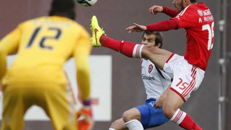 Benfica B-Oliveirense, 4-1: Sarkic e Nuno Santos arrasadores