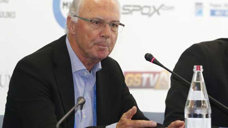 Beckenbauer e Menotti defendem Ronaldo