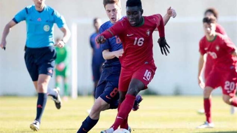 Portugal perde com a Holanda no Algarve