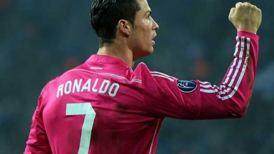 Cristiano Ronaldo iguala Messi e Raúl como melhores marcadores das provas europeias