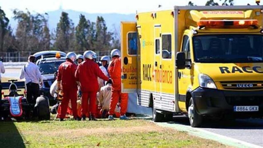 Alonso "consciente e ok" após grave acidente