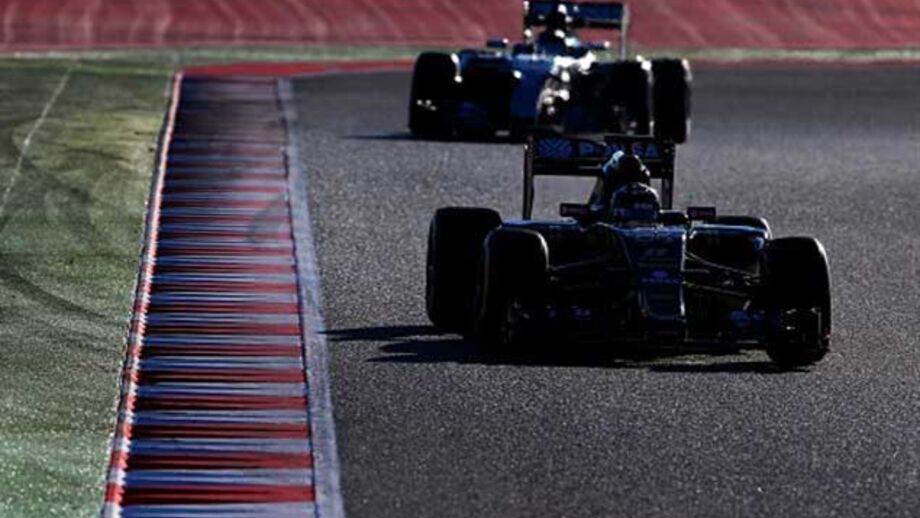 Grosjean lidera último dia com aviso da Mercedes