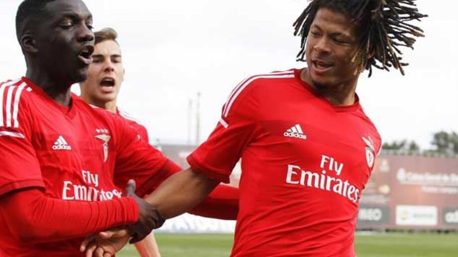 Benfica empata em Guimarães