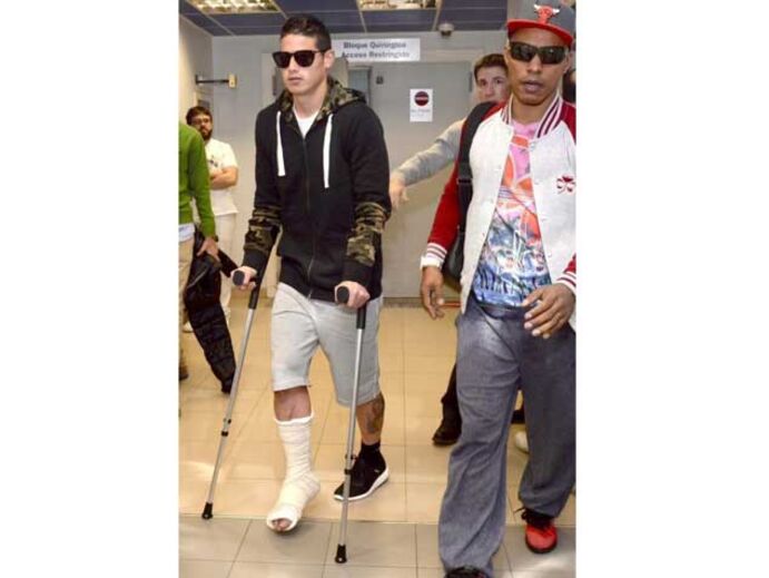 James Rodríguez operado com sucesso ao pé direito