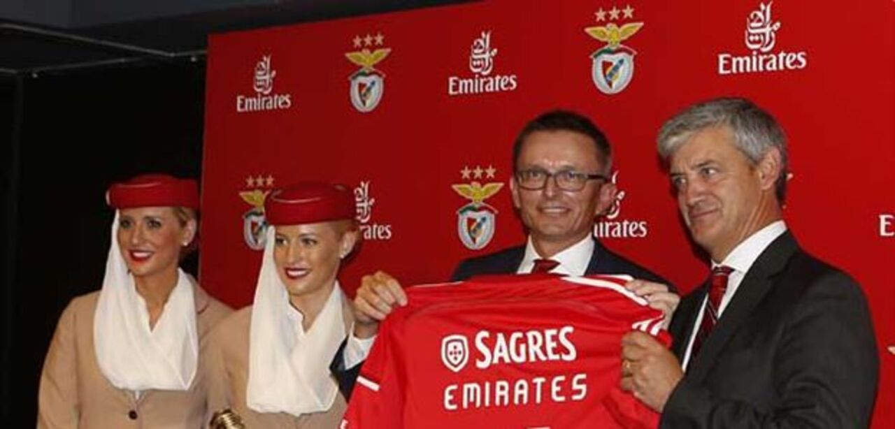 Emirates em vantagem nas camisolas para a próxima época