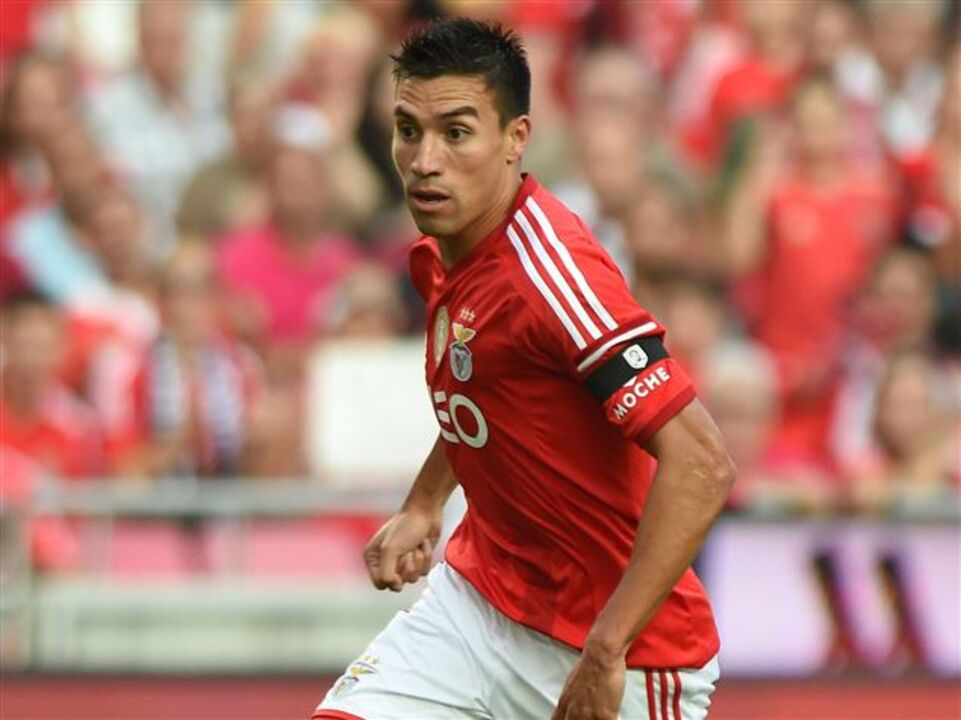 Gaitán: «Espero poder ficar cá durante muitos anos»