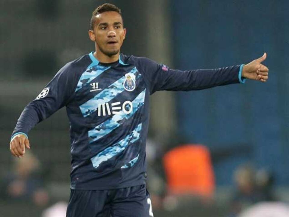 Danilo convocado por Dunga