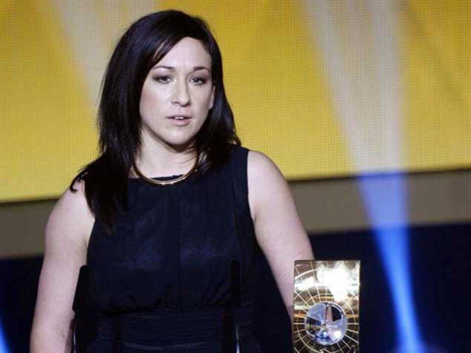 Nadine Kessler falha resto da temporada