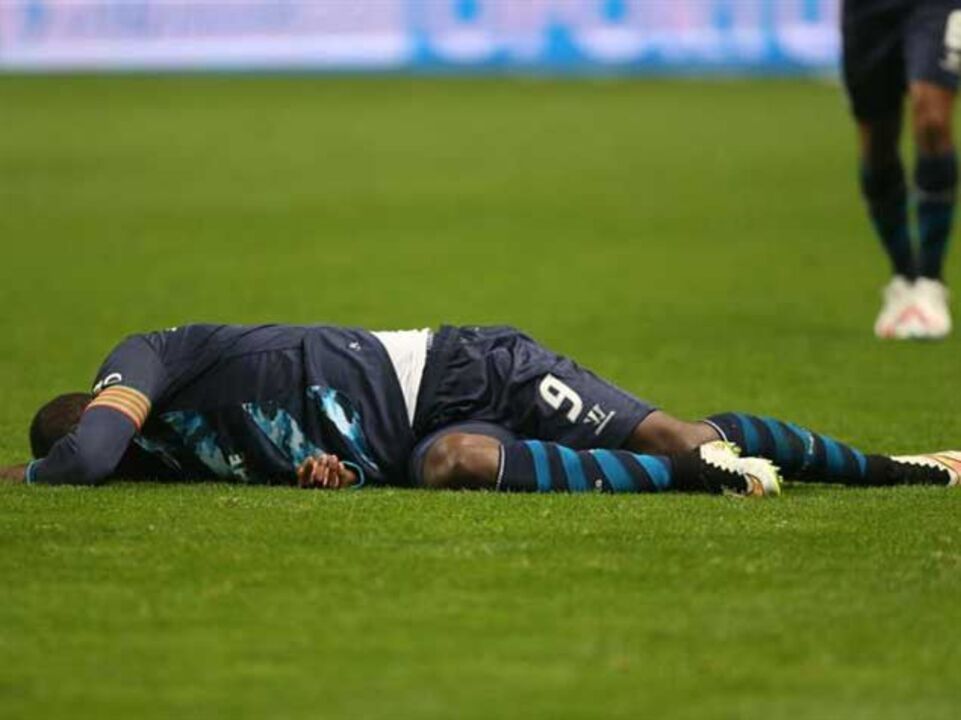 Jackson vai parar entre 3 a 4 semanas