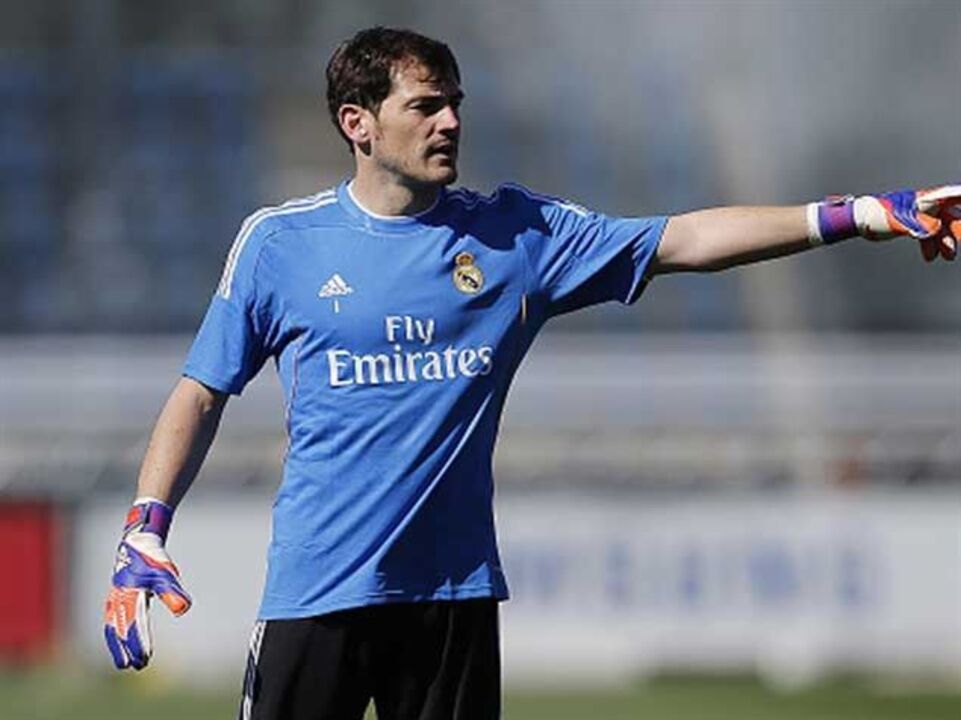 Ancelotti garante titularidade de Casillas em Camp Nou