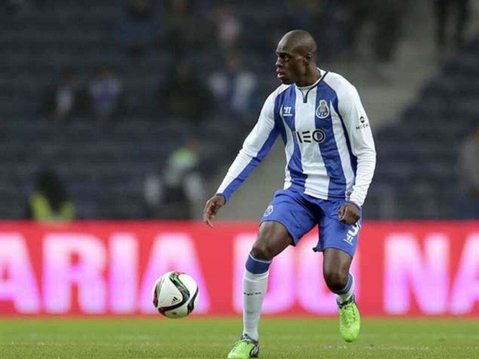 Martins Indi reentra na luta