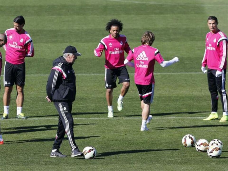 Carlo Ancelotii pagou... mariscada