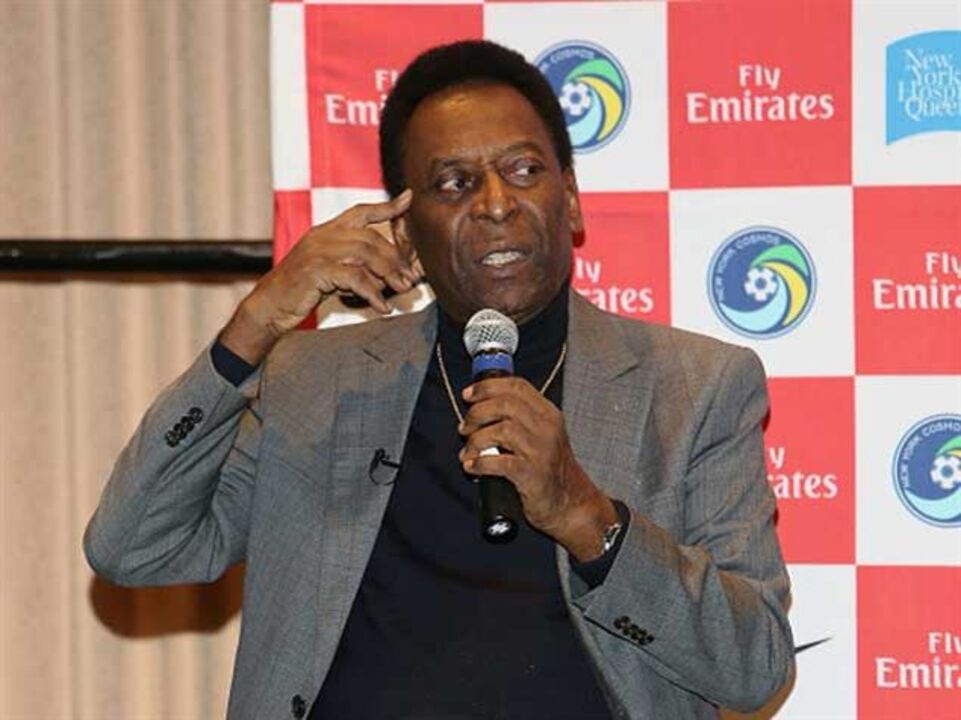 Pelé em contradição põe Messi à frente de Ronaldo