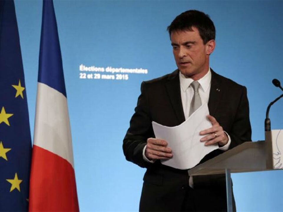 Manuel Valls: «Nenhuma hipótese pode ser afastada na queda do avião»