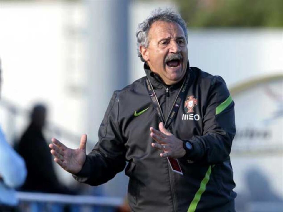 Benfica domina convocados de Edgar Borges