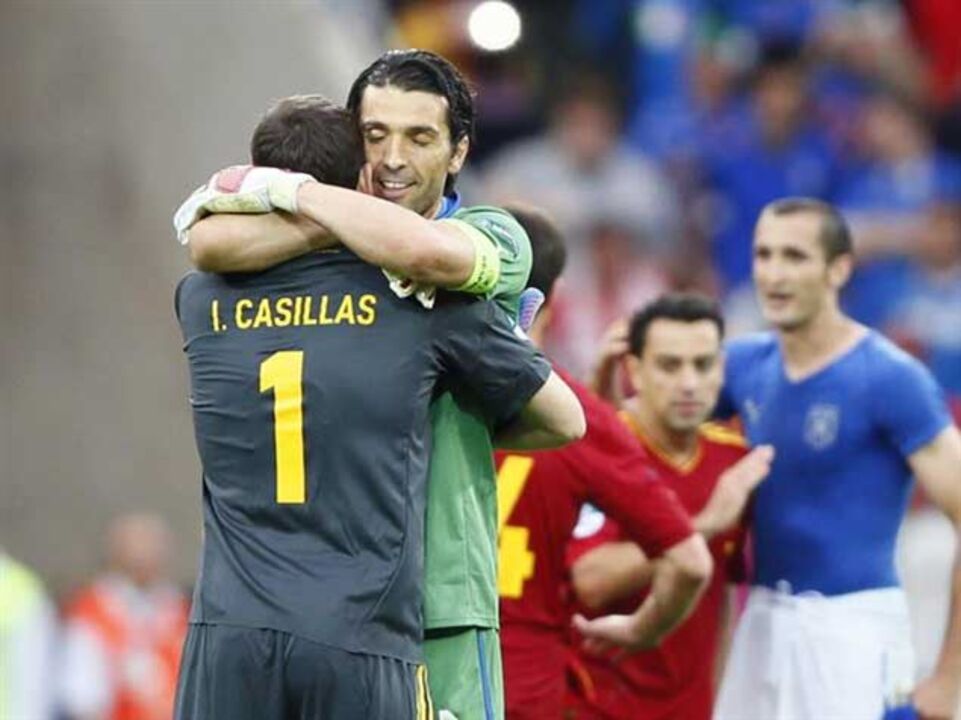 Casillas: «Buffon fez-me acreditar que podia conseguir o mesmo»