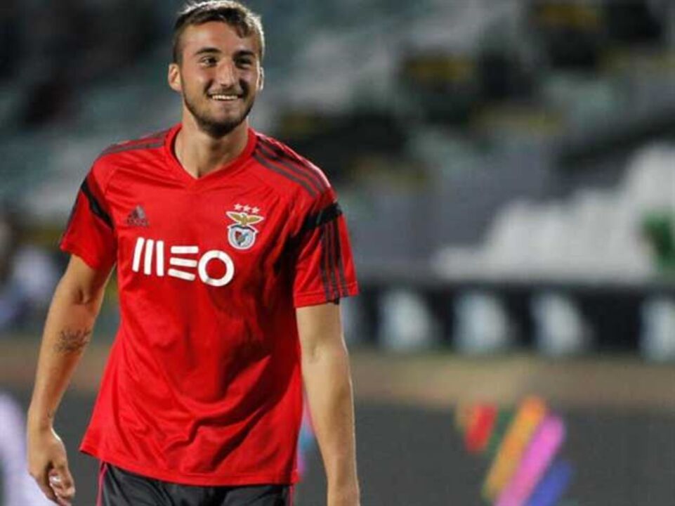 Cristante: «Benfica é um clube enorme e exigente»