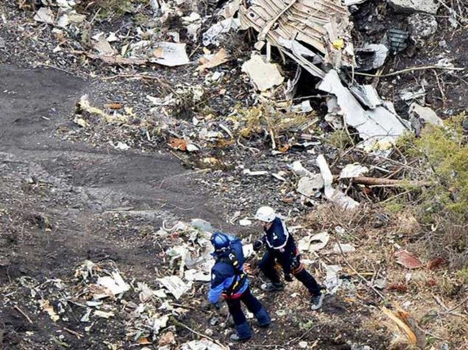 Copiloto tinha "vontade de destruir avião"