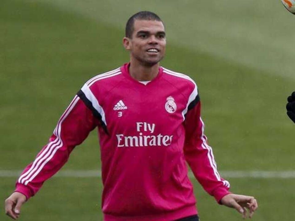 Pepe ficou pelo ginásio no regresso